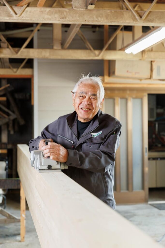 写真：佐々木光夫